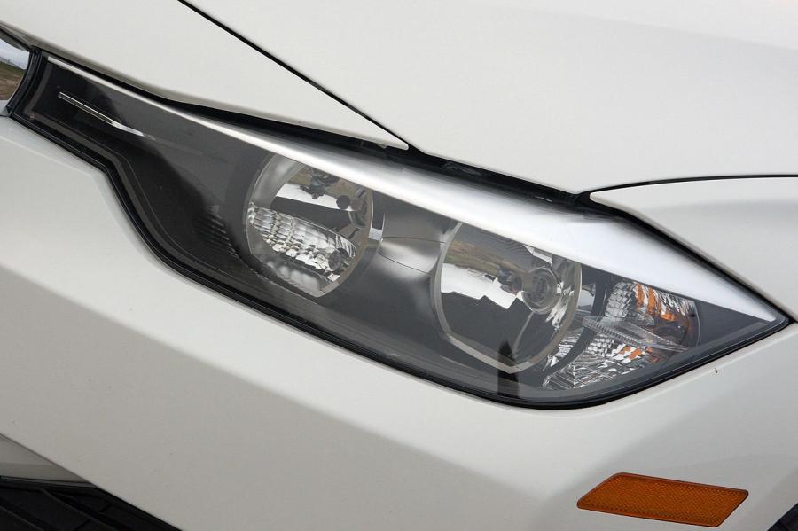  BMW 320i 2014 года  (фото 16 из 17)